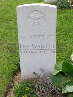 ANCONA WAR CEMETERY - YEM BAHADUR NEWAR, 